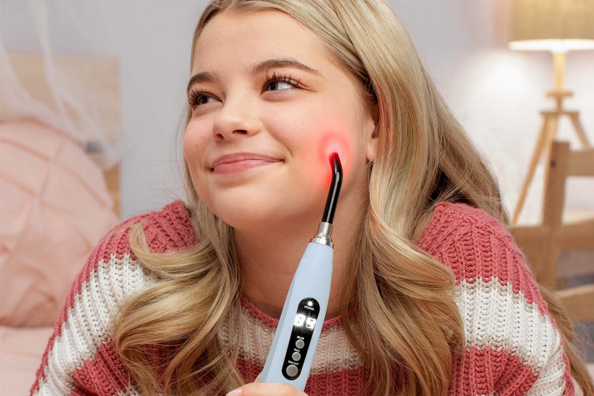 Why Red Light Therapy Can Help Heal Your Acne Luminance RED